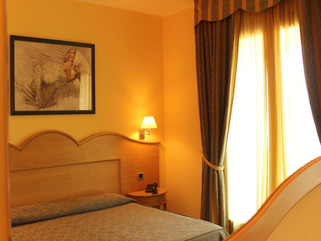 Blu Tropical Resort Дзамброне Стая снимка