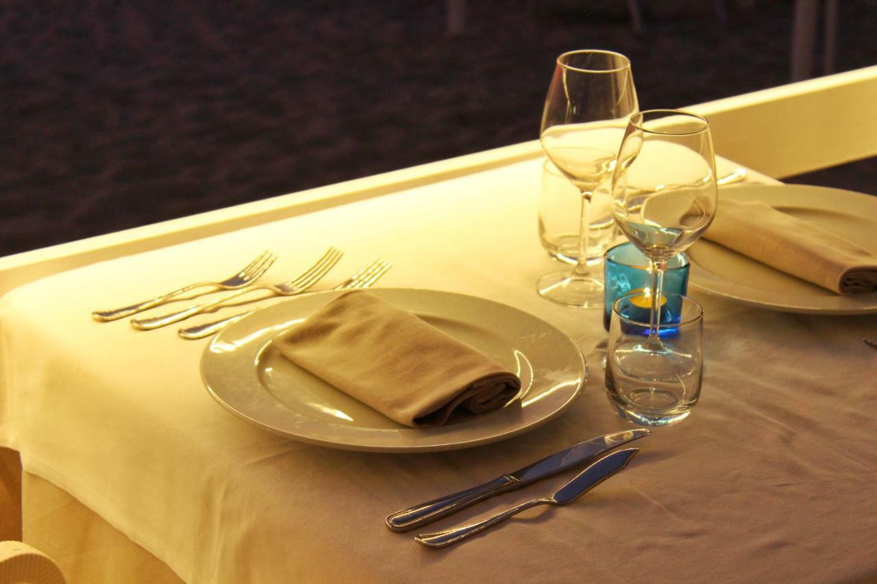 Blu Tropical Resort Дзамброне Екстериор снимка
